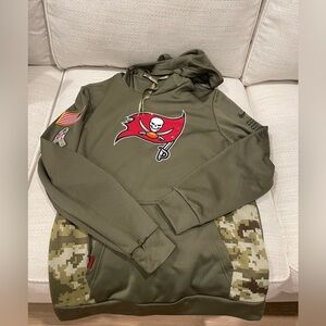 Tampa Bay Buccaneers Hoodie